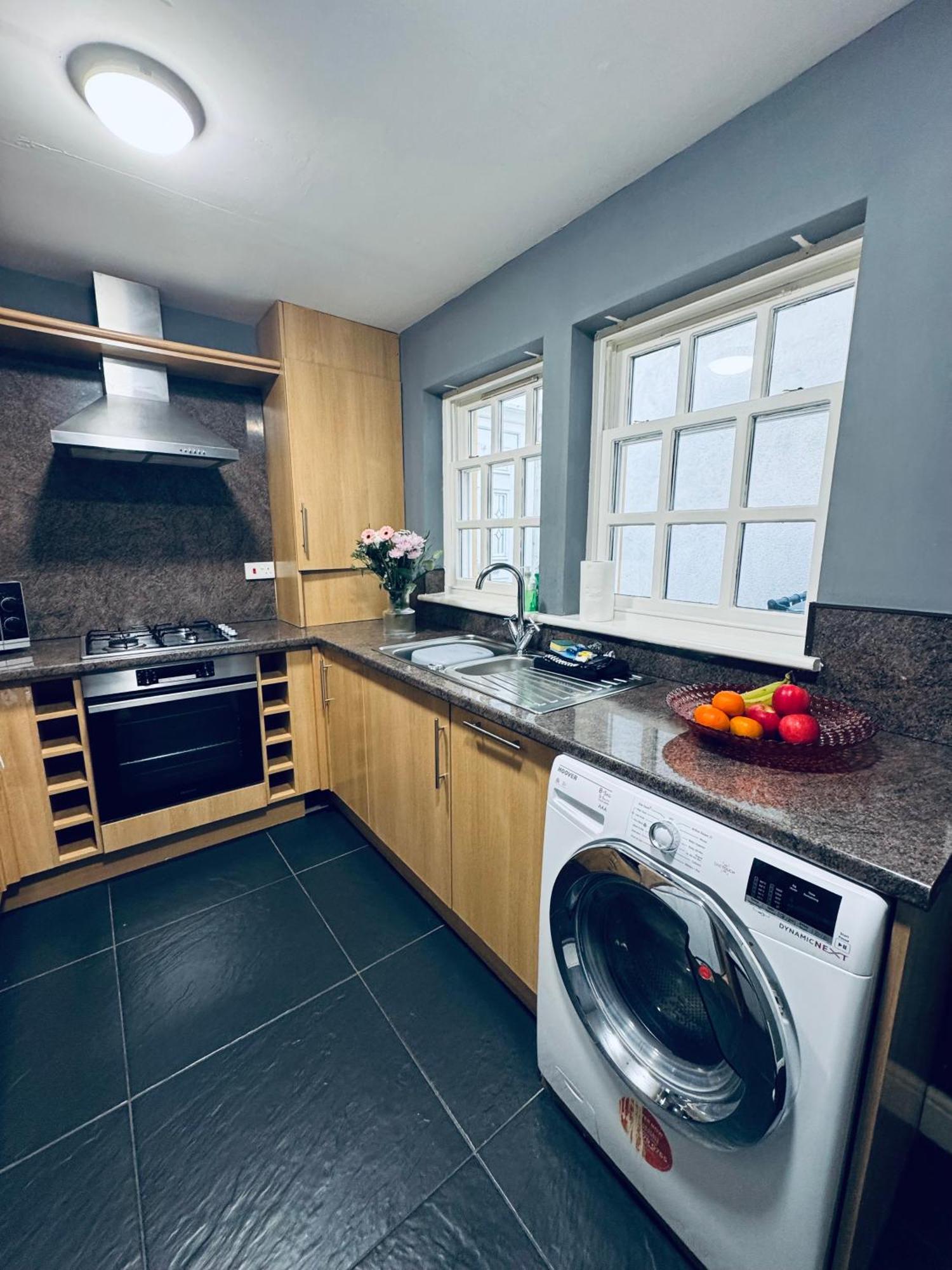 Queens Townhouse - 4 Bed ホワイトヘイブン エクステリア 写真